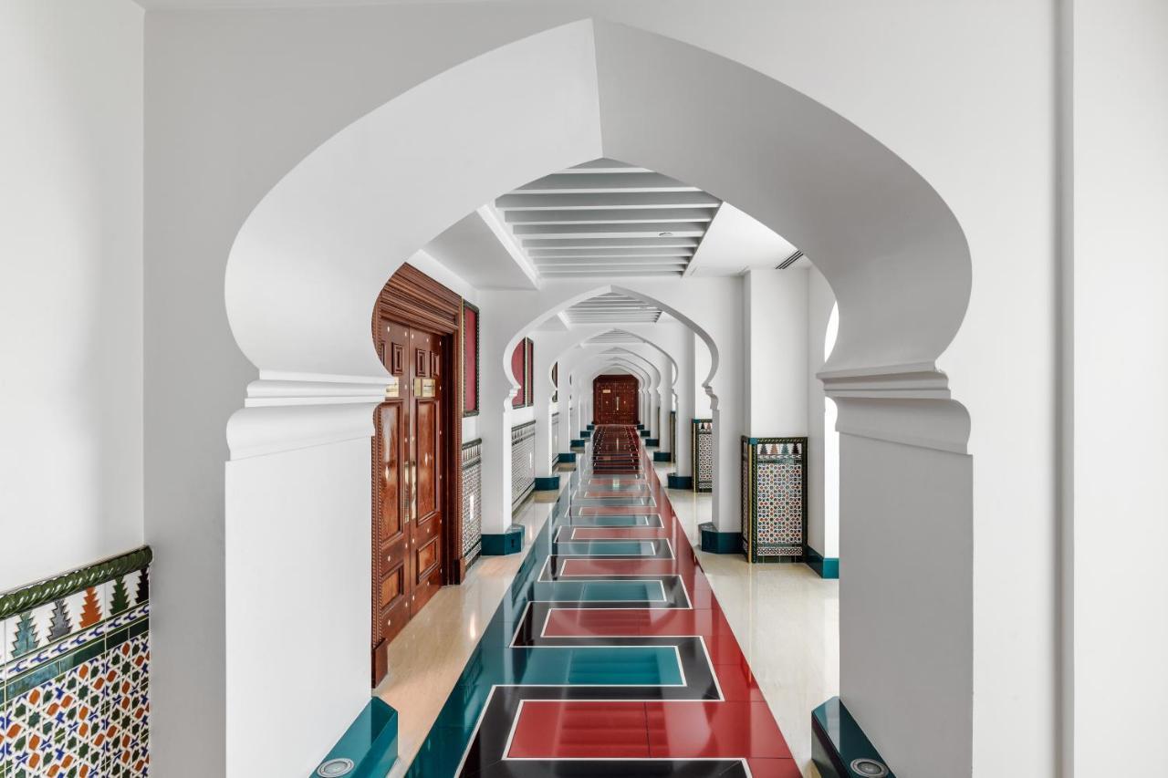 Jumeirah Burj Al Arab Dubai Esterno foto Interior of the hotel