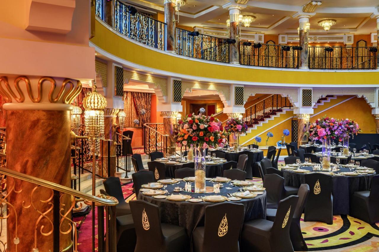 Jumeirah Burj Al Arab Dubai Esterno foto The ballroom